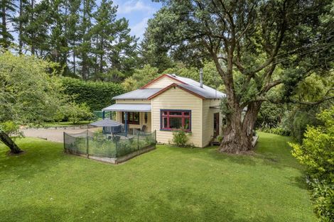 Photo of property in 374 Scotts Road, Linton, Palmerston North, 4472