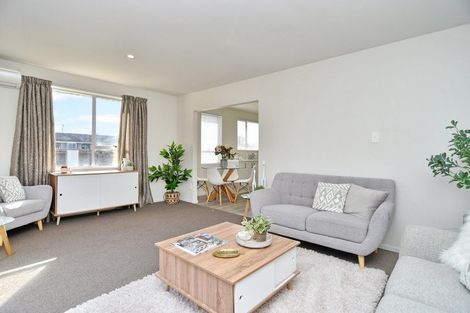 Photo of property in 17a Queenspark Drive, Parklands, Christchurch, 8083