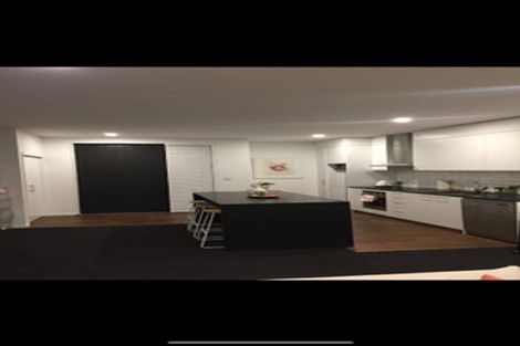 Photo of property in 2/20 Trent Street, Island Bay, Wellington, 6023