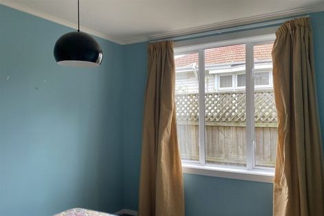 Photo of property in 33 New Brighton Road, Shirley, Christchurch, 8061