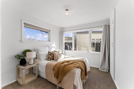 Photo of property in 100 Teesdale Street, Burnside, Christchurch, 8053