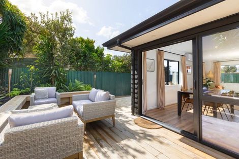 Photo of property in 14a Macmillan Street, Katikati, 3129