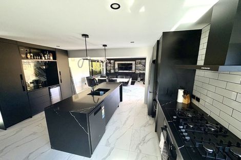 Photo of property in 48 Landing Road, Whakatane, 3120