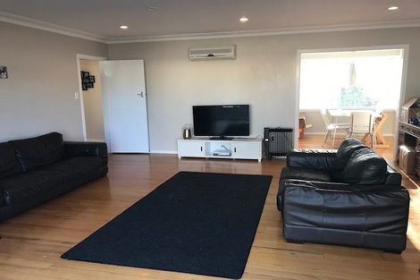 Photo of property in 33 Howe Street, Howick, Auckland, 2014