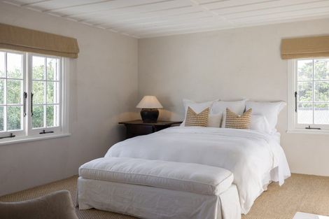 Photo of property in 98 Te Mata Road, Havelock North, 4130