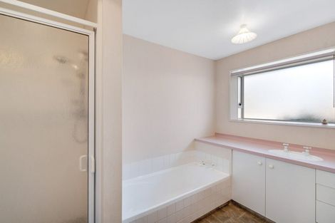 Photo of property in 12 Chartwell Close, Rangiora, 7400