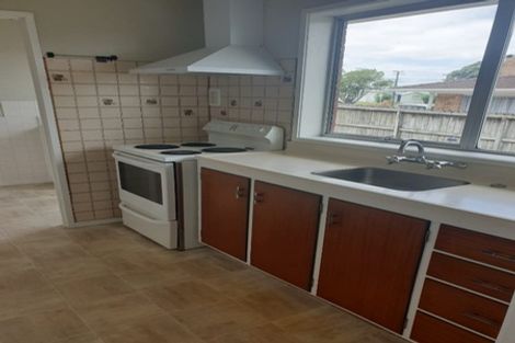 Photo of property in 3/62 Moana Avenue, One Tree Hill, Auckland, 1061