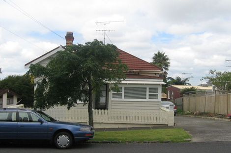 Photo of property in 51 Arthur Street, Onehunga, Auckland, 1061