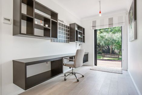 Photo of property in 1f Eversleigh Road, Belmont, Auckland, 0622