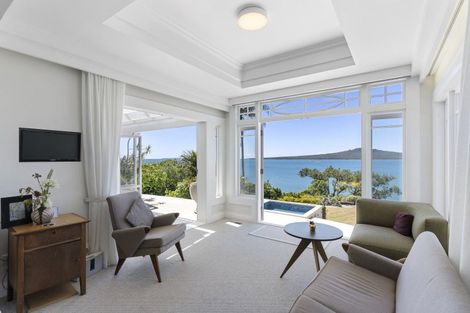 Photo of property in 18 Hamana Street, Narrow Neck, Auckland, 0622