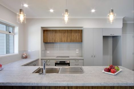 Photo of property in 28a Clarence Cox Crescent, Pirimai, Napier, 4112