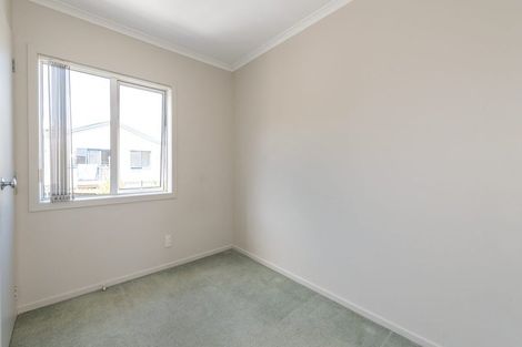 Photo of property in 6/78 Fernhill Way, Oteha, Auckland, 0632