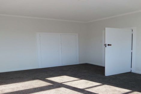 Photo of property in 76 Aorangi Road, Bryndwr, Christchurch, 8053