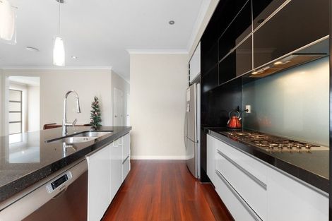 Photo of property in 37a Dominion Street, Takapuna, Auckland, 0622