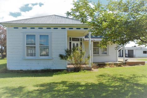 Photo of property in 27 High Street, Hawarden, 7385