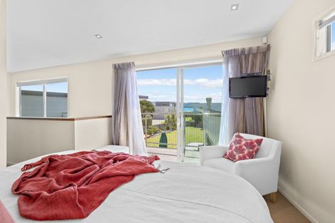 Photo of property in 47 Taumata Road, Omaha, 0986