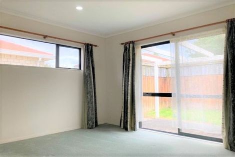Photo of property in 14 Margarita Rise, Pukekohe, 2120