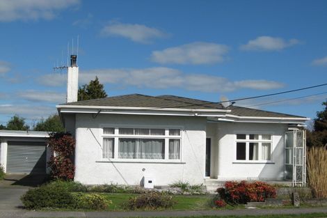 Photo of property in 51 Cuba Street, Marton, 4710