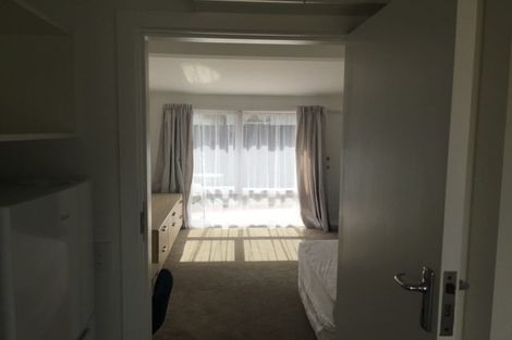 Photo of property in 594 Barbadoes Street, Edgeware, Christchurch, 8013