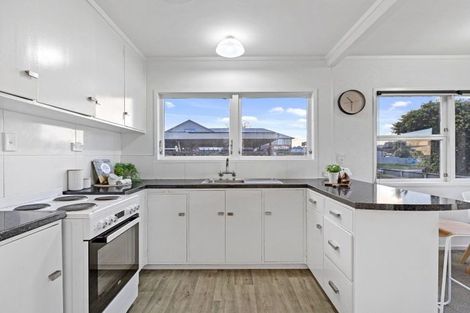 Photo of property in 1/1252 Cameron Road, Gate Pa, Tauranga, 3112