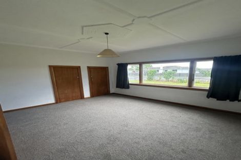 Photo of property in 30 Anzac Avenue, Onekawa, Napier, 4110