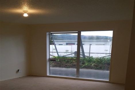 Photo of property in 27 Awamutu Grove, Waiwhetu, Lower Hutt, 5010