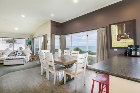 Photo of property in 245 Whirinaki Road, Eskdale, Napier, 4182