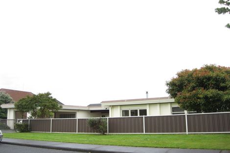 Photo of property in 6 Park Estate Road, Rosehill, Papakura, 2113