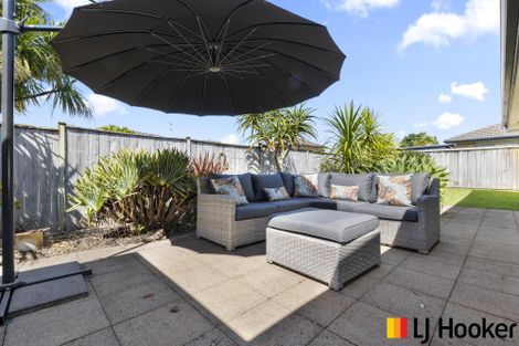 Photo of property in 29 Girvan Terrace, Wattle Downs, Auckland, 2103