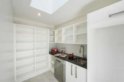 Photo of property in 167 Spur Road West, Colyton, Feilding, 4775