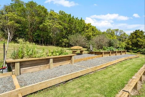 Photo of property in 200 Govan Wilson Road, Whangaripo, Warkworth, 0985