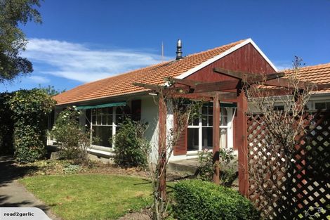 Photo of property in 252 Avonhead Road, Avonhead, Christchurch, 8042