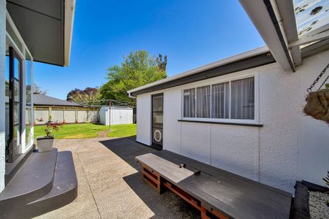 Photo of property in 105 Wilson Street, Hawera, 4610