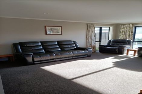 Photo of property in 16 Johnstone Street, Tinwald, Ashburton, 7700