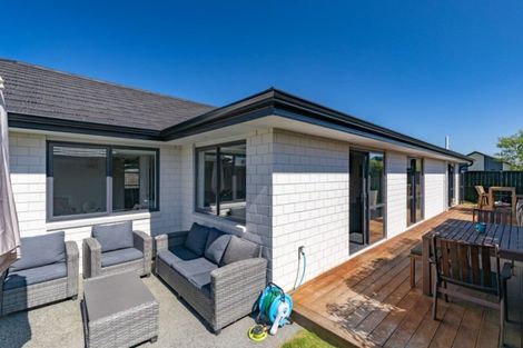 Photo of property in 6 Te Whariki Street, Marshland, Christchurch, 8083