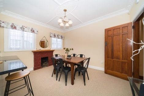 Photo of property in 42 Dahlia Street, Palmerston North, 4410