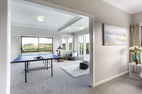 Photo of property in 616c Peak Road, Helensville, 0875
