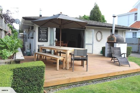 Photo of property in 502 King Street South, Hastings, 4122