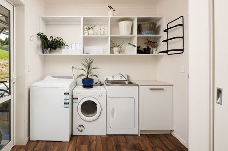 Photo of property in 670 Hawkesbury Road, Hawkesbury, Blenheim, 7272