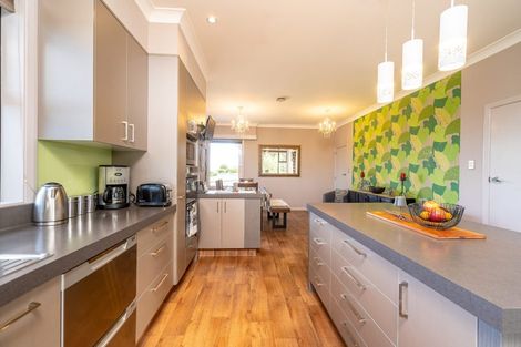 Photo of property in 6 Essex Street, Balclutha, 9230