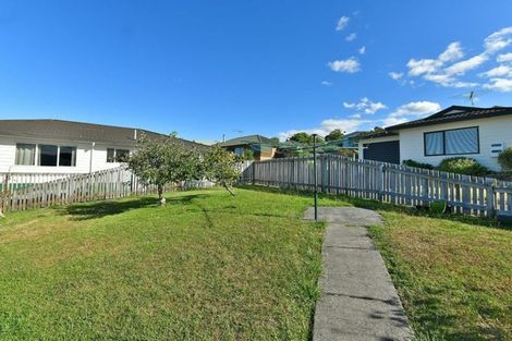 Photo of property in 38 Charlotte Street, Stanmore Bay, Whangaparaoa, 0932