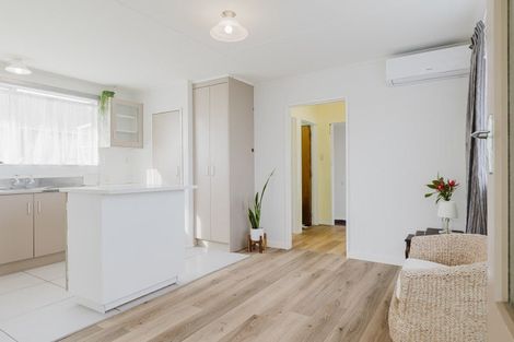 Photo of property in 5 Edward Street, Pahiatua, 4910