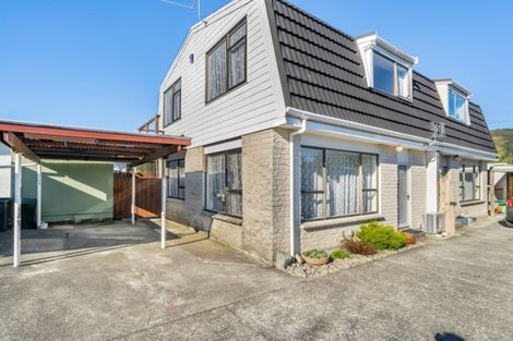 Photo of property in 2/69 Miro Street, Trentham, Upper Hutt, 5018