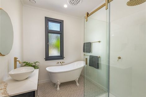 Photo of property in 10 Main Street, Pahiatua, 4910