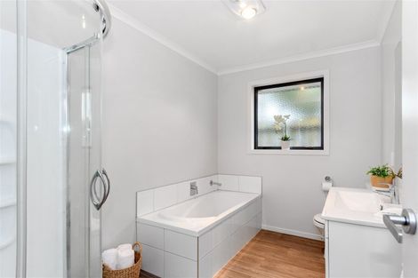 Photo of property in 25 Emerald Shores Drive, Papamoa Beach, Papamoa, 3118