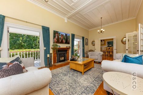 Photo of property in 14 Nelson Street, Helensville, 0800