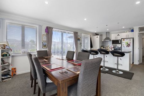 Photo of property in 2 Memorial Drive, Motueka, 7120