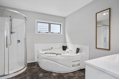 Photo of property in 14 Chesterton Drive, Leamington, Cambridge, 3432