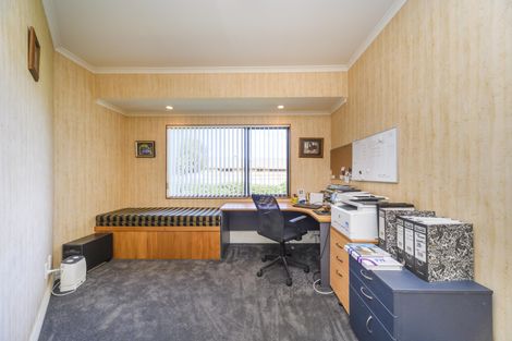 Photo of property in 29 Clearview Drive, Milson, Palmerston North, 4414