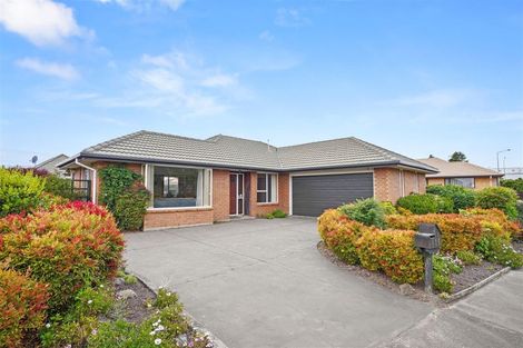 Photo of property in 16 Bella Rosa Drive, Hei Hei, Christchurch, 8042